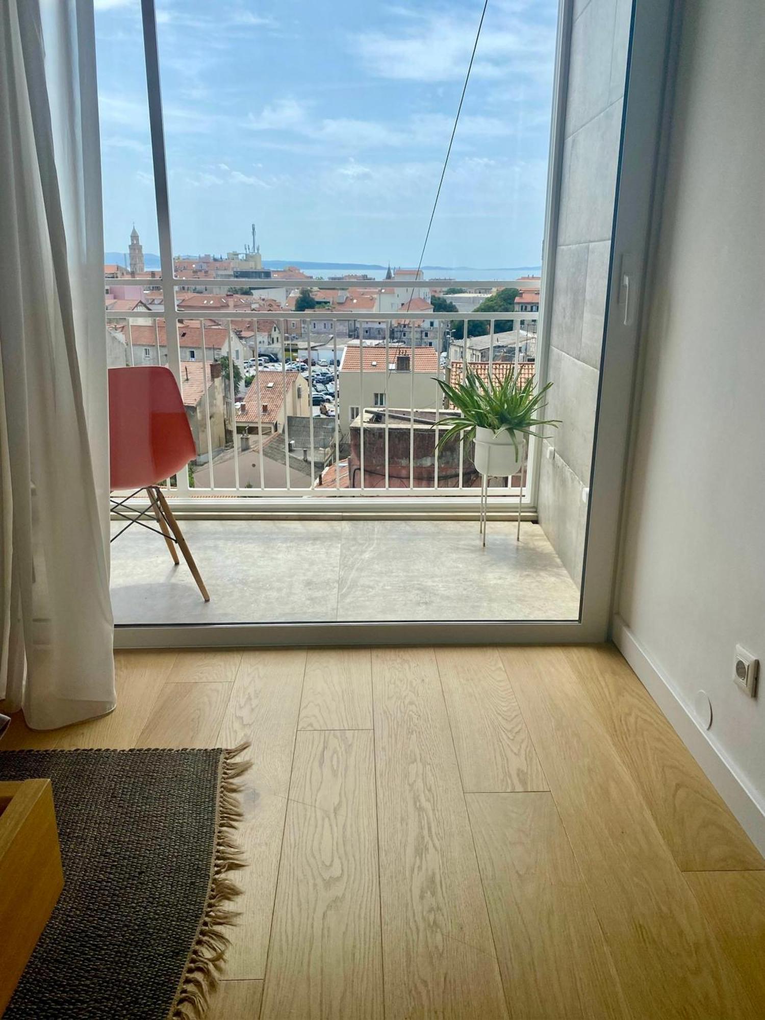 Ferienwohnung D'Art Penthouse Split Exterior foto